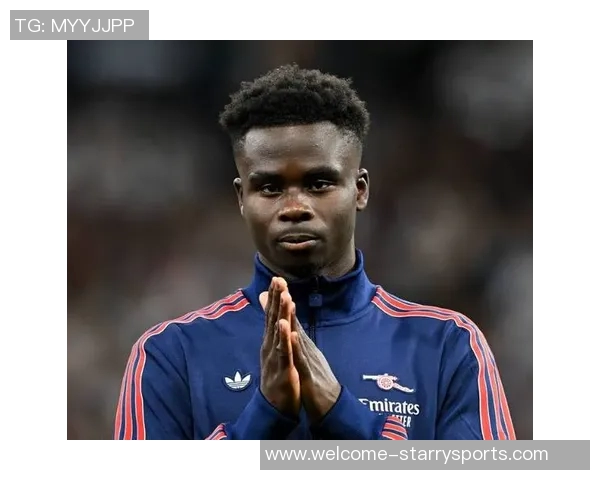 萨卡与阿森纳续约长达五年球迷欢呼期待新赛季表现